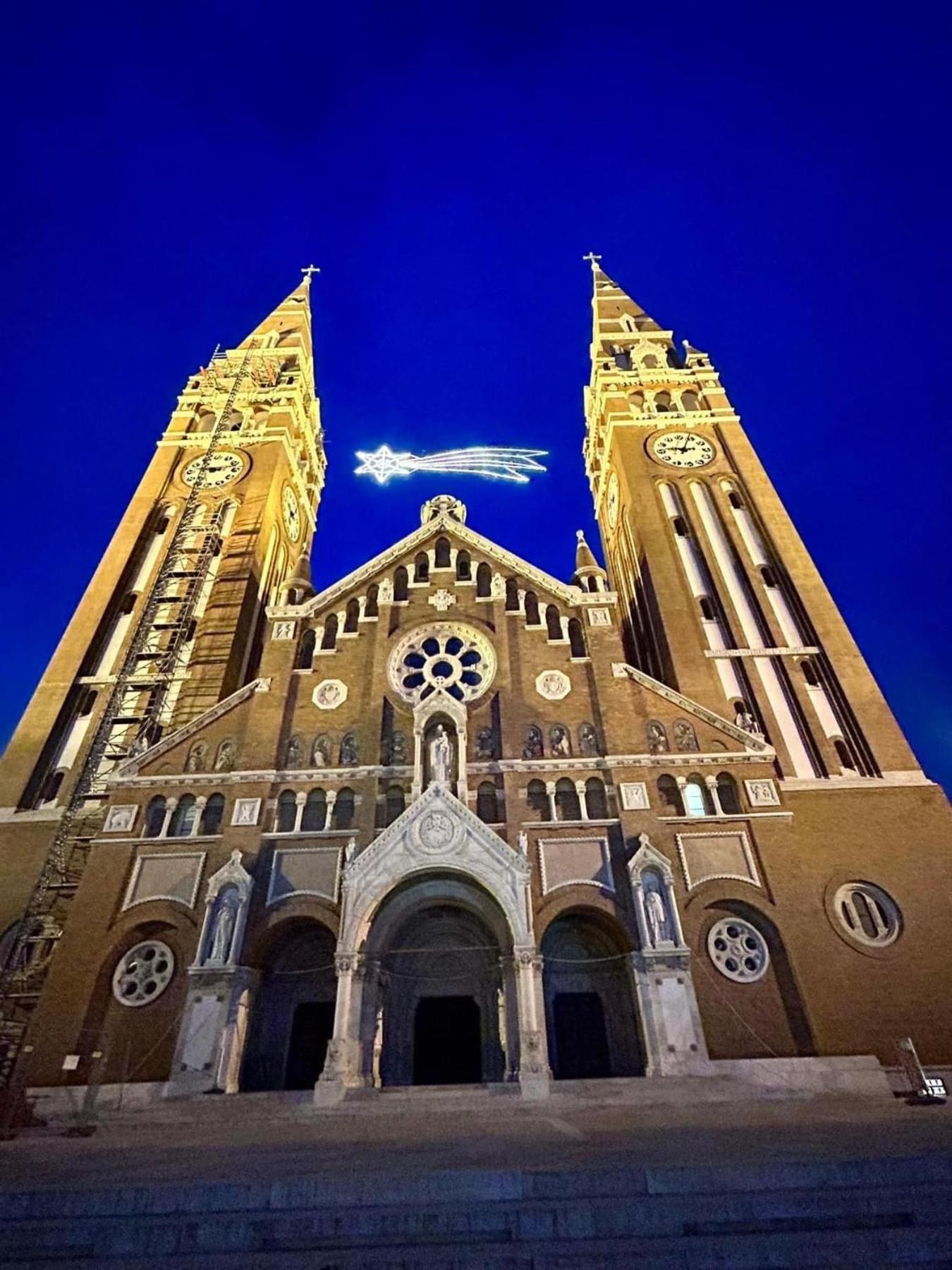 Exkluzív lakás Szeged szívében Esterno foto
